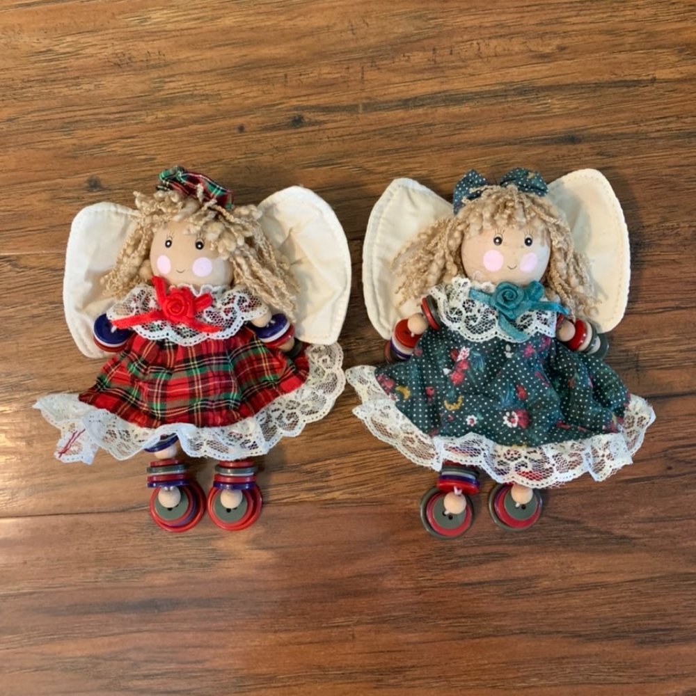 Vintage Primitive 80's Lace Wooden Button Angels